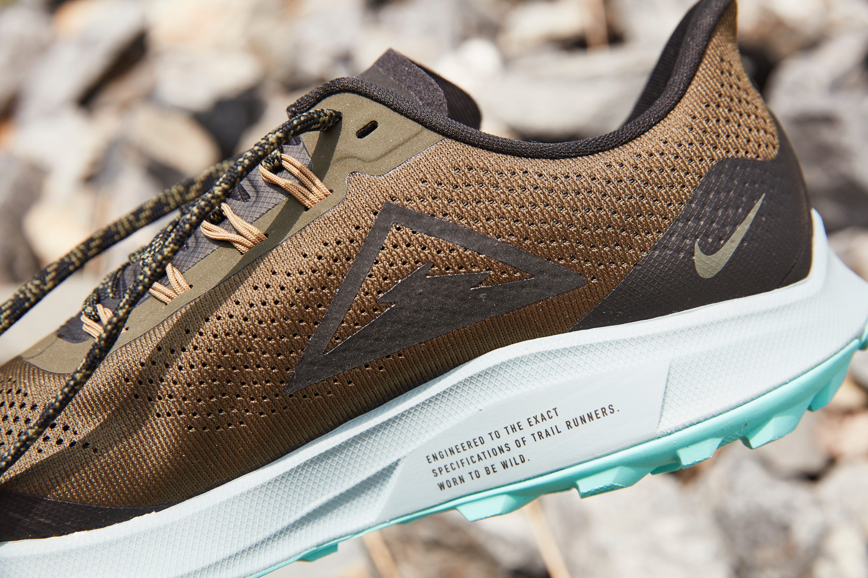 Footwear, Shoe, White, Sneakers, Brown, Walking shoe, Outdoor shoe, Khaki, Athletic shoe, Beige, 