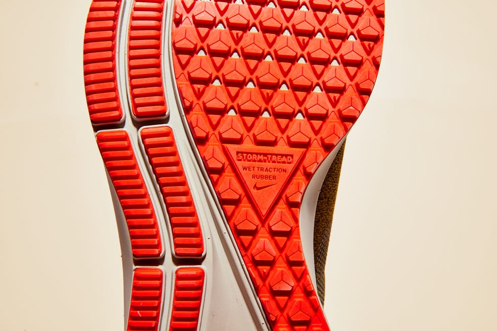 nike best pegasus shield 40 1545318494