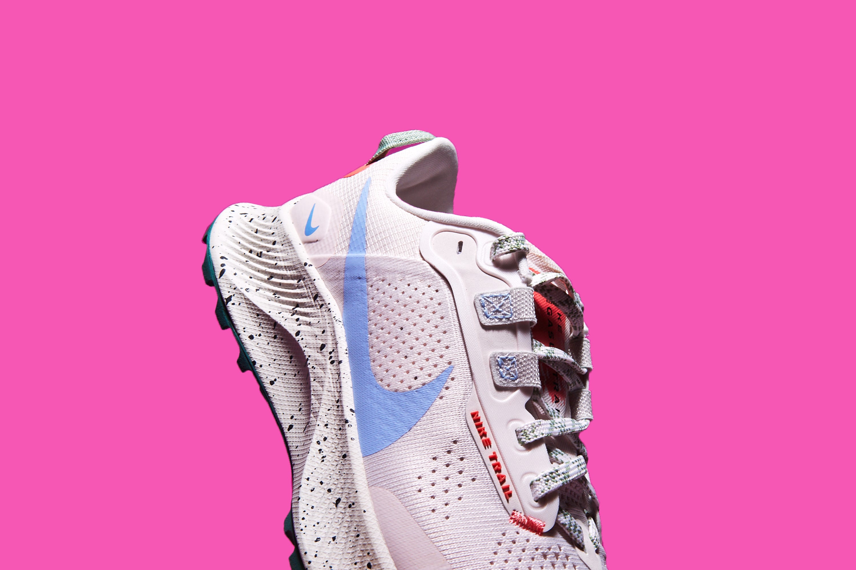 nike pegasus trail 3
