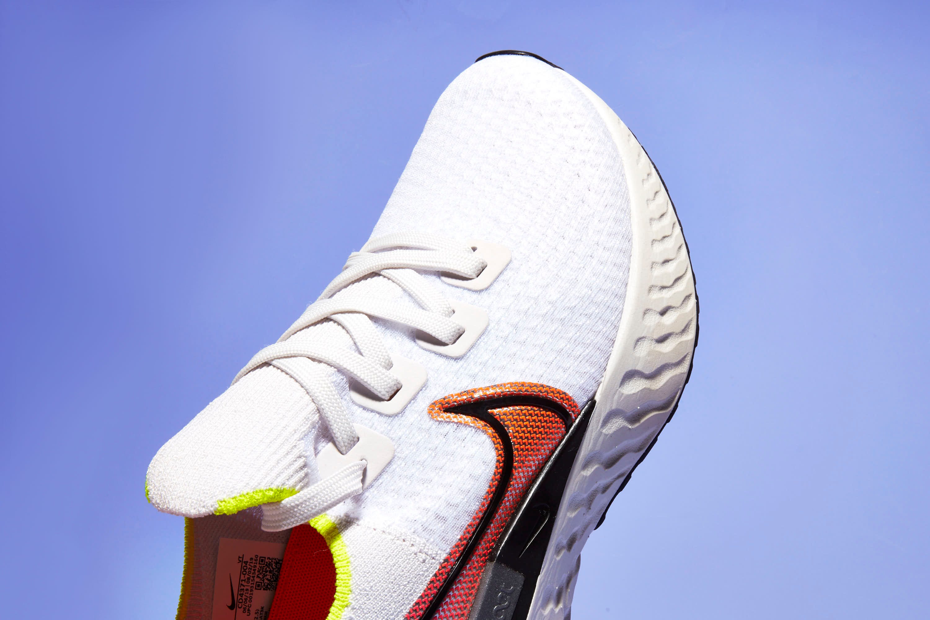 White, Footwear, Shoe, Leg, Athletic shoe, Sneakers, Plimsoll shoe, 
