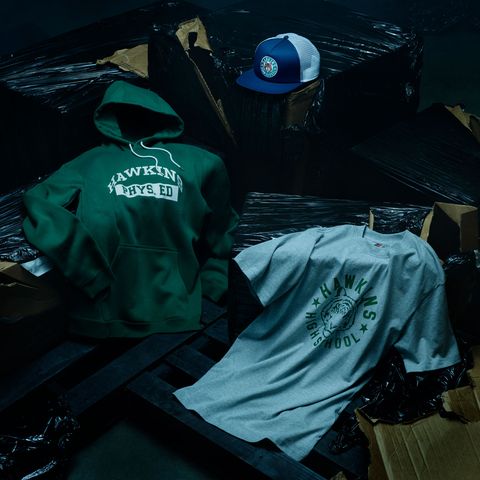Green, T-shirt, Room, Photography, Darkness, 