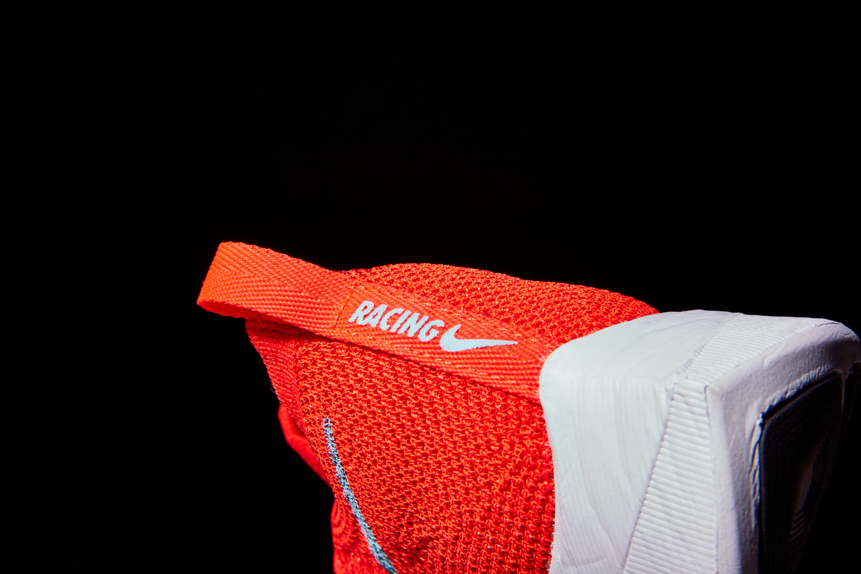 Nike Vaporfly 4% Flyknit
