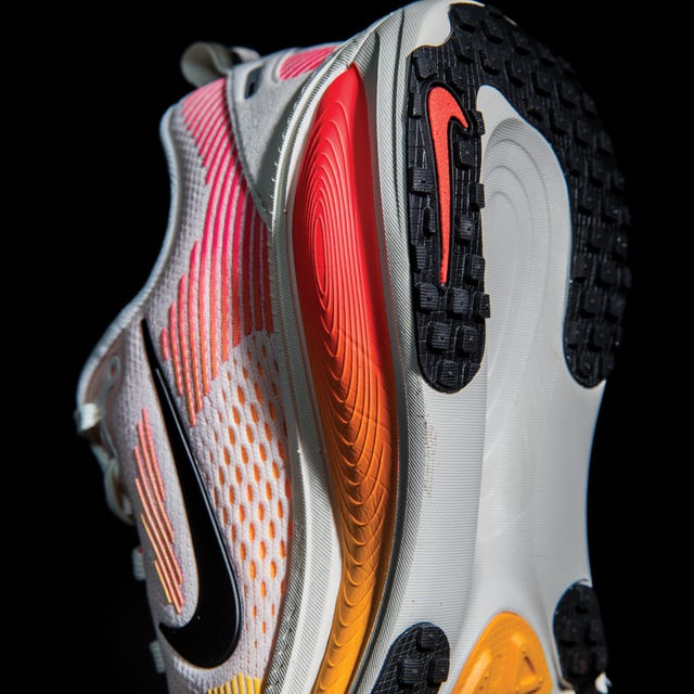nike vomero 18