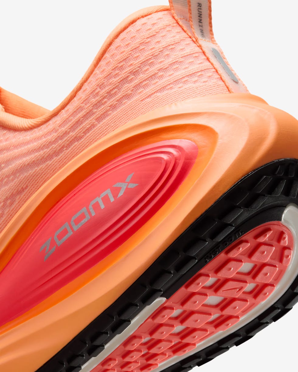 nike vomero plus 02 6895baf1d31e7