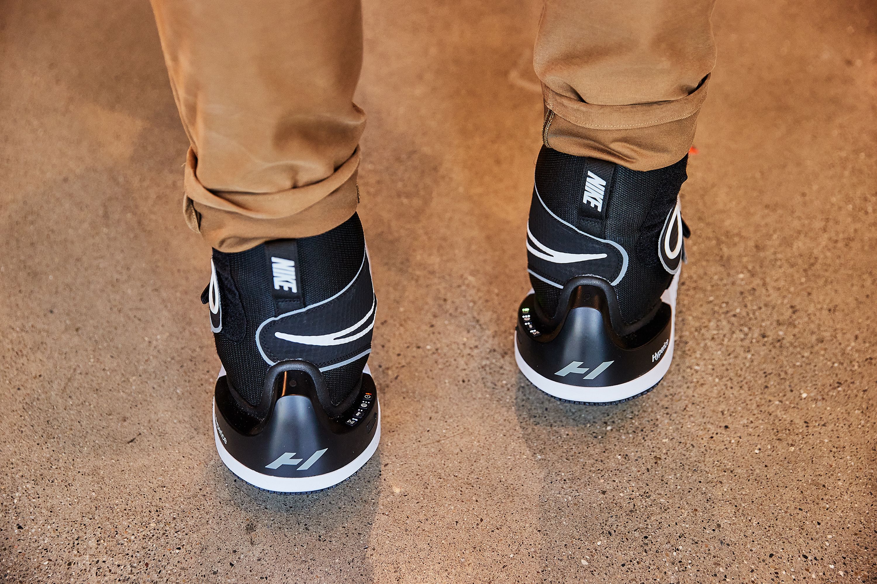 Nike x Hyperice Hyperboot: High-Tech Sneakers Soothe Tired Feet