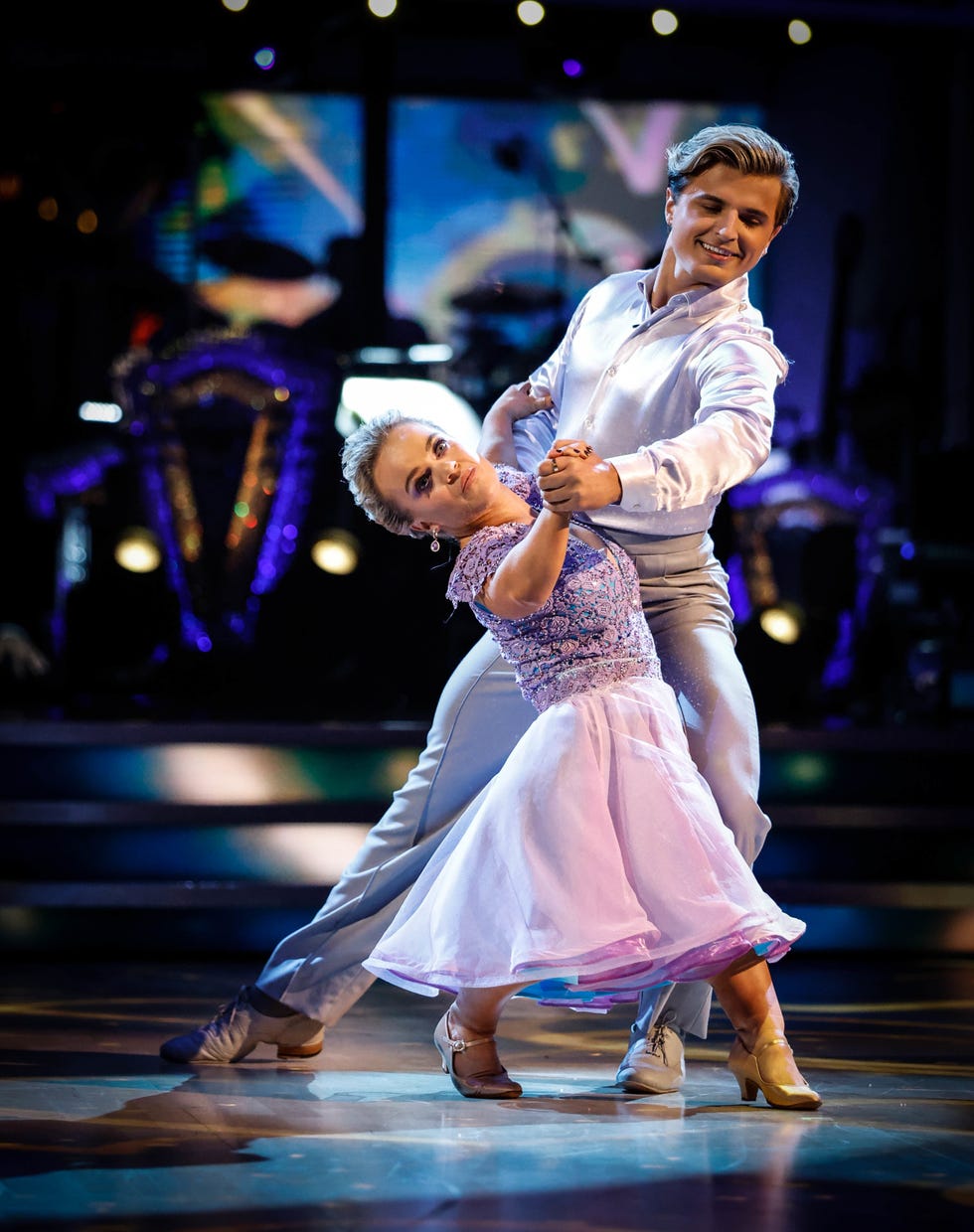 nikita kuzmin and ellie simmonds, strictly come dancing 2022, week 2