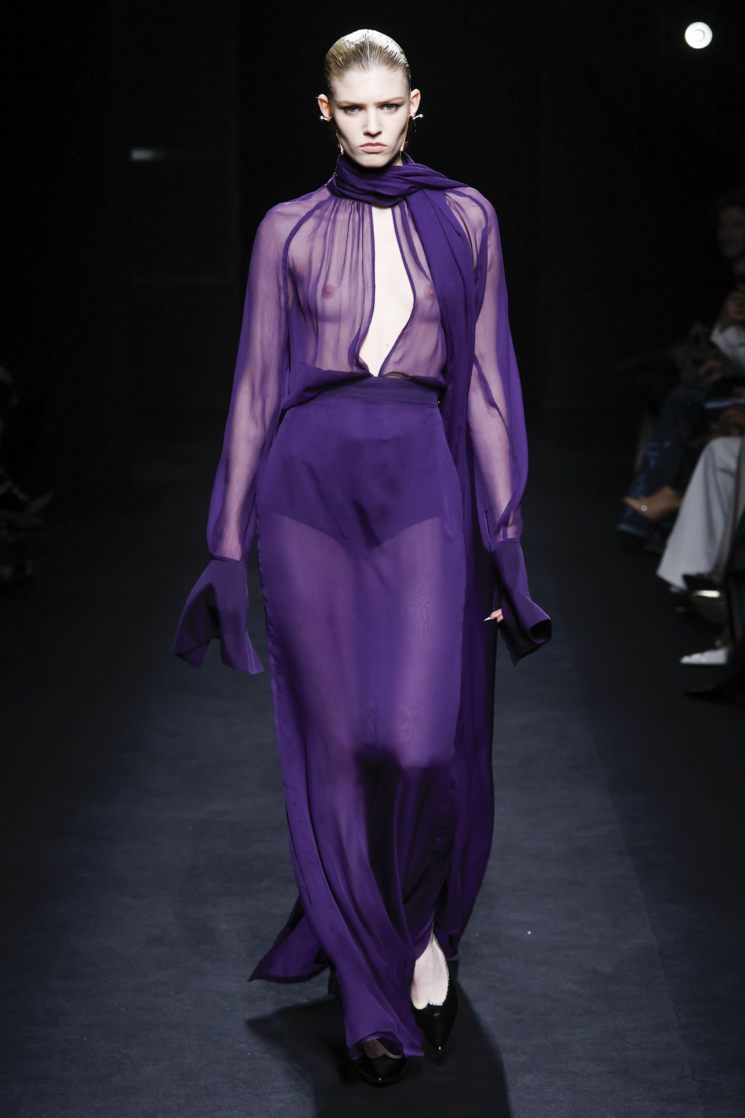 ニナ リッチ（NINA RICCI）2024-25秋冬コレクション