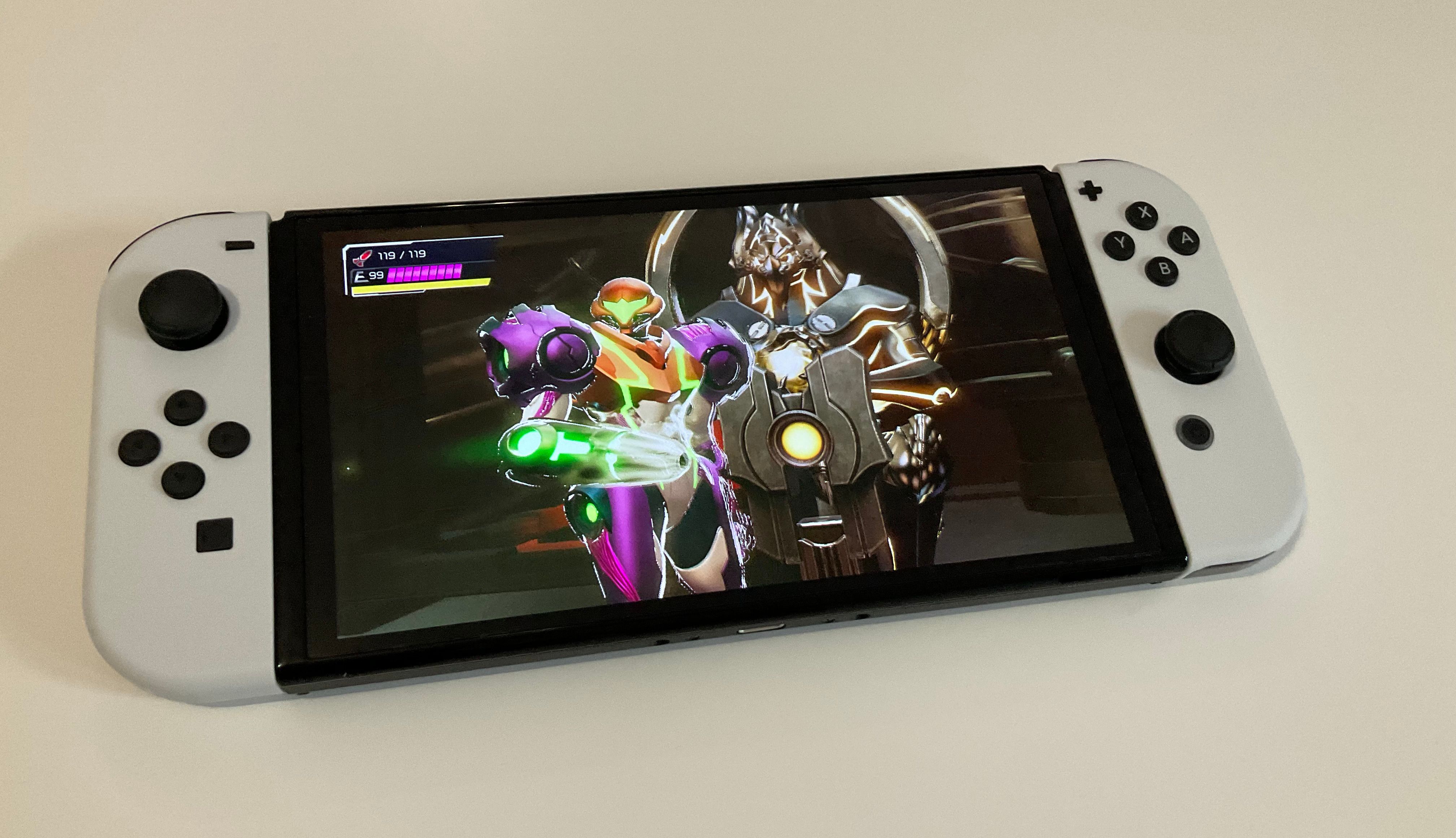 Nintendo announces Nintendo Switch OLED Model with a vibrant 7-inch OLED  screen launching Oct 8 - News - Nintendo Official Site