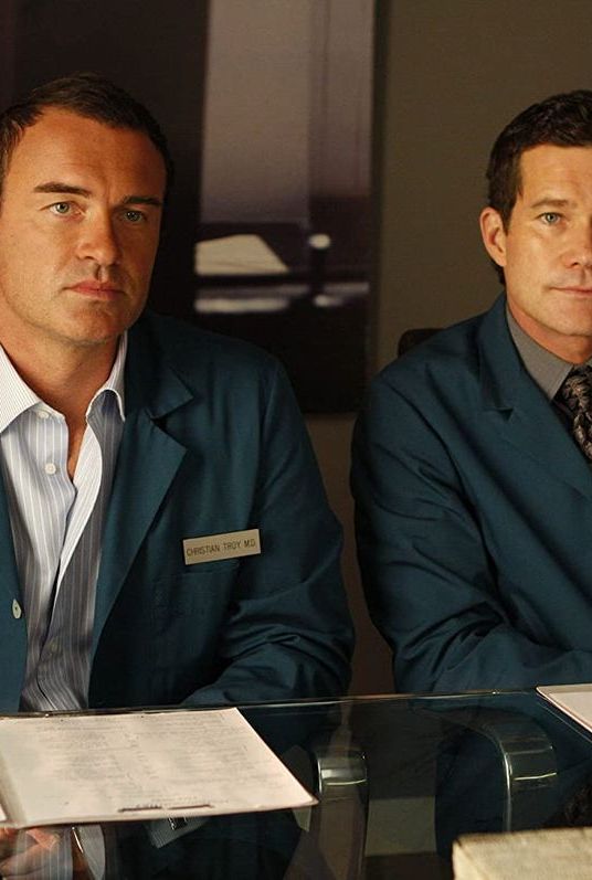 Nip/Tuck. Julian McMahon, Dylan Walsh and Joely Richardson (Entertainment  Weekly cover).