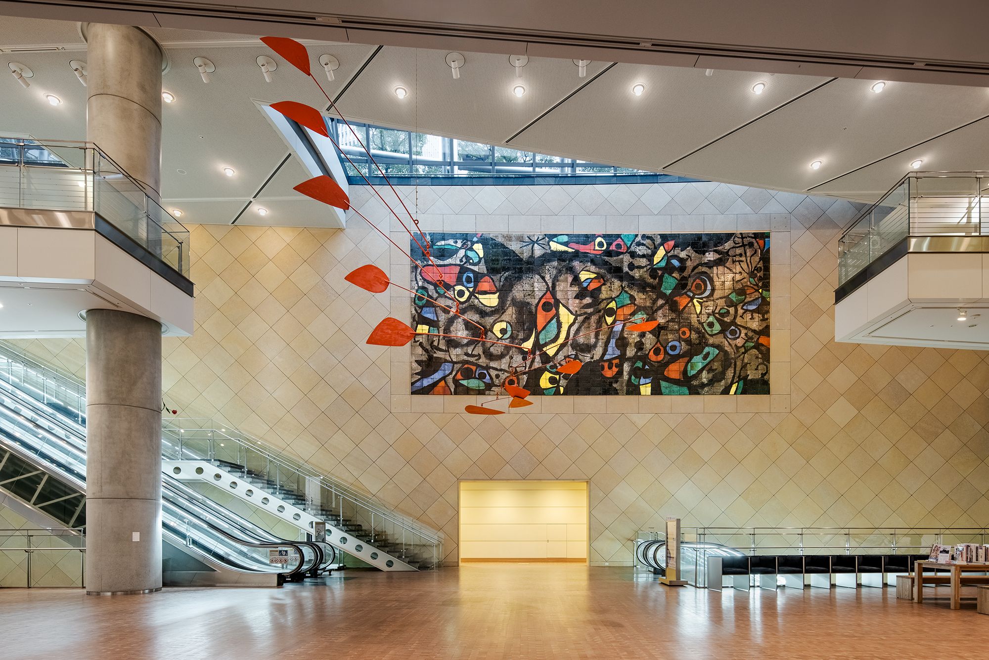 JCノルマン ギャラリートモス アートフレーム 美術館 Teshima Art Museum | Art | Benesse Art Site Naoshima
