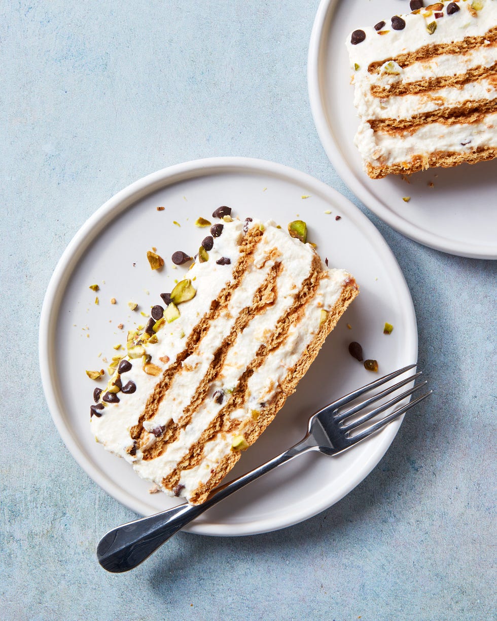 layered cannoli icebox cake