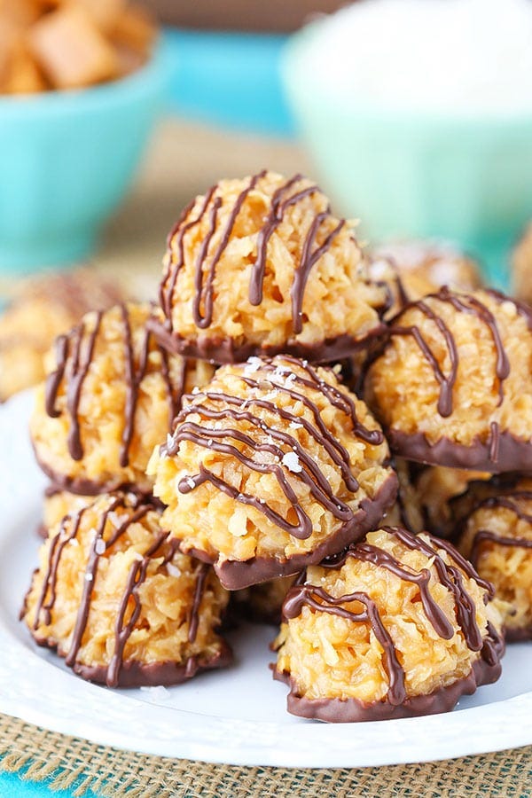 No-Bake Salted Caramel Coconut Macaroons