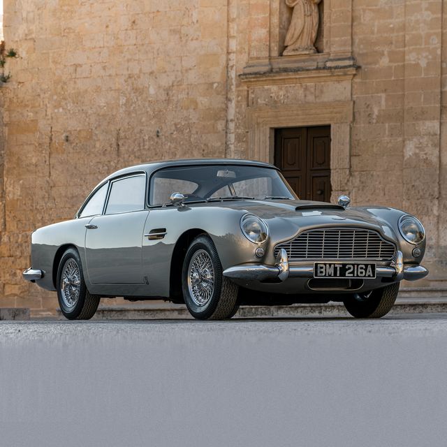 aston martin db5 on the set of no time to die in matera