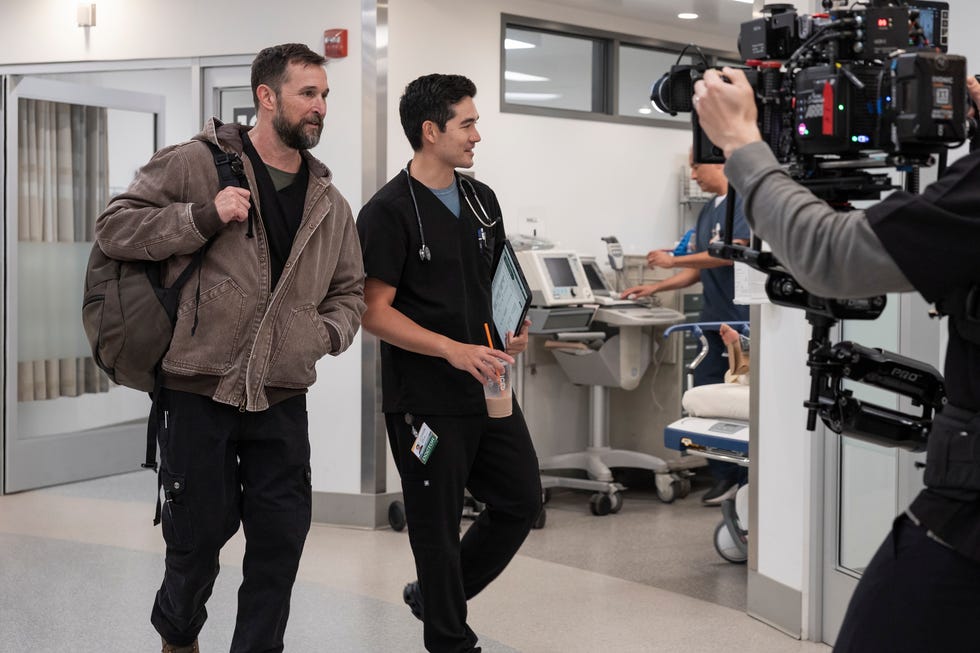 bts. (página de warrick para max)