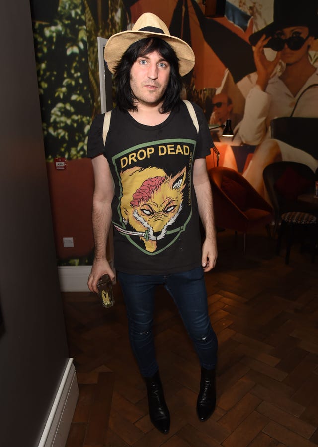 noel fielding, presenter of the great british bake off