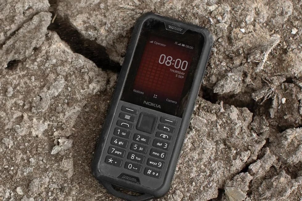 Купить телефон 2020. Nokia / мобильный телефон 800 (ta-1186). Nokia 800 tough 2019. Nokia 800 противоударный. Нокиа е 800.