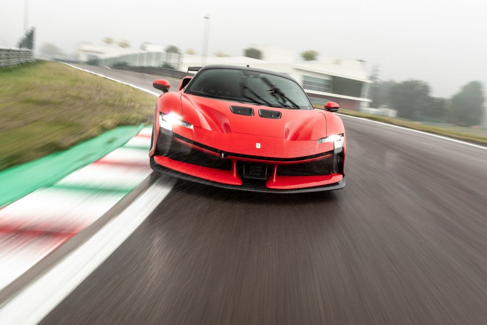 The Ferrari SF90 XX Stradale Finally Takes the Crown