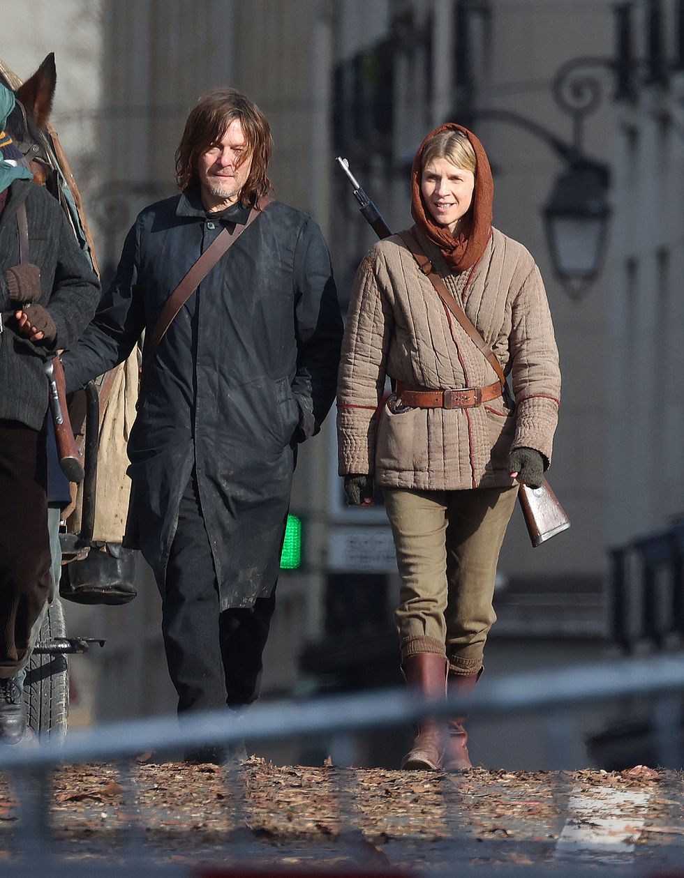 norman reedus and clémence poésy are on the set of the walking dead in paris