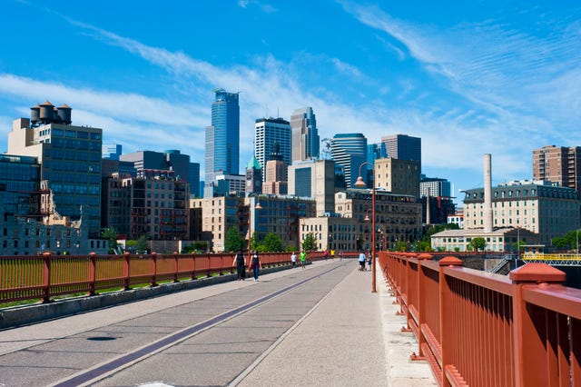 Minnesota, Minneapolis Skyline from Stone Arch Bridge