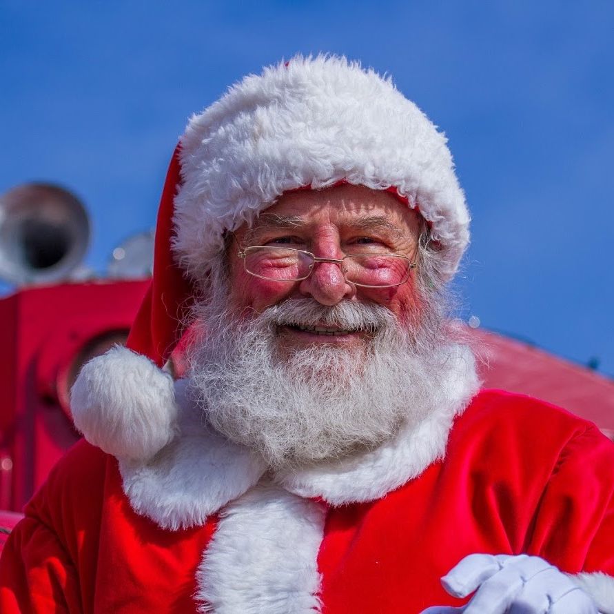 Santa claus, Facial hair, Beard, Fictional character, Sky, Moustache, Christmas, 