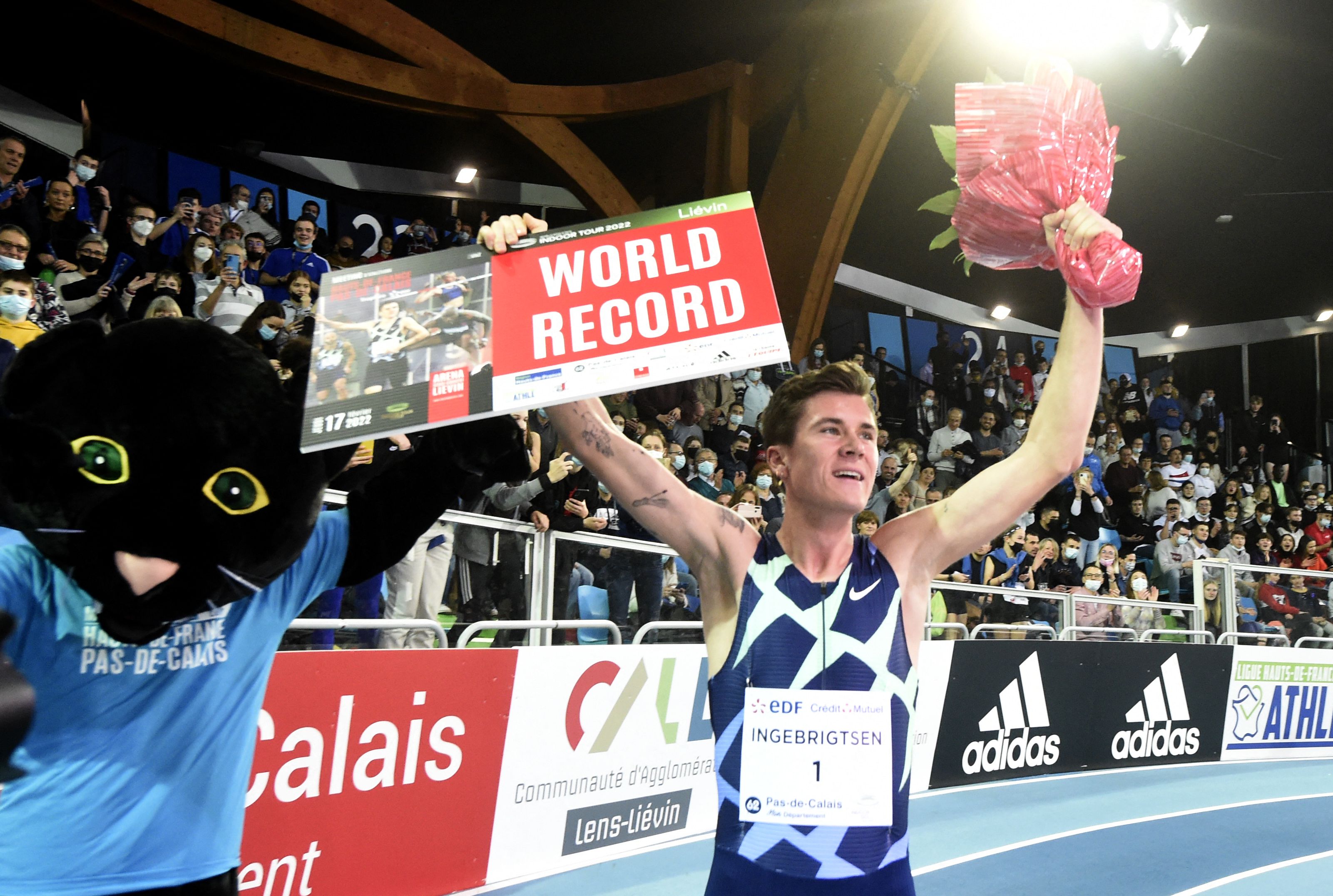 Jakob Ingebrigtsen Sets A World Record In The Indoor 1500 Meters