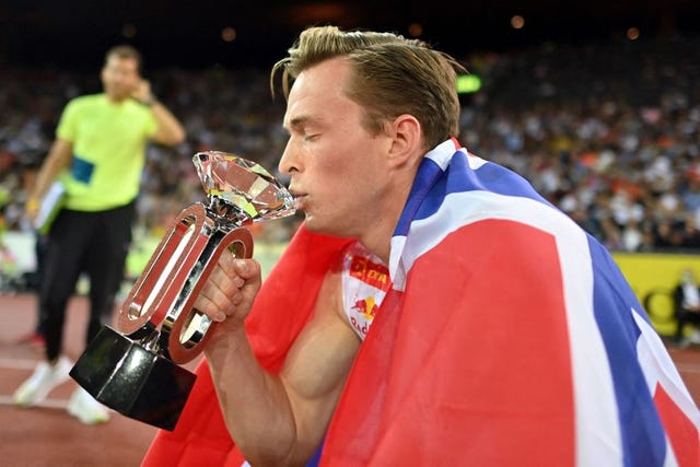 karsten warholm