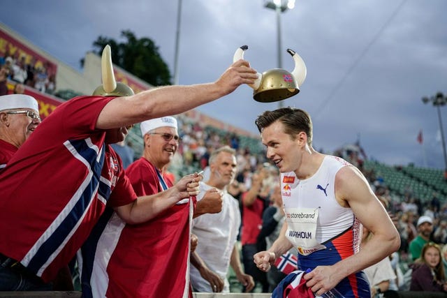 karsten warholm bate el record mundial de 400 metros vallas en los bislett games de oslo