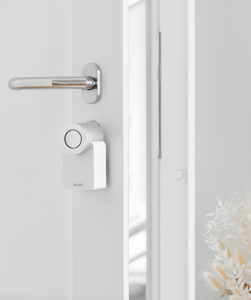 gadgets tecno para seguridad e iluminación