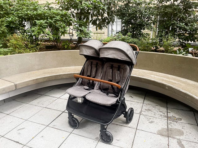 nuna trvl dubl stroller