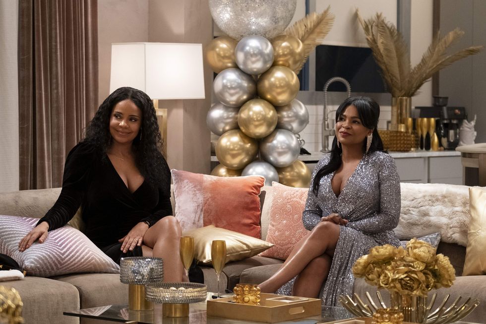 the best man the final chapters “the party” episode 105 pictured sanaa lathan as robyn, nia long as jordan photo by matt infantepeacock