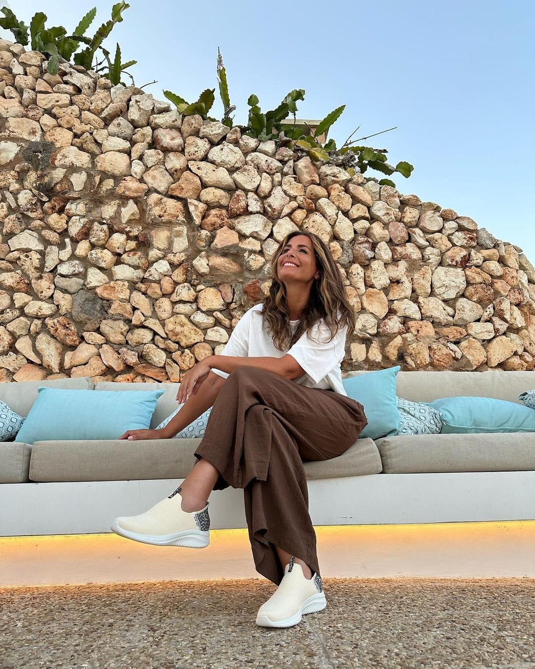 Nuria Roca revoluciona las redes con un look comfy para estar en