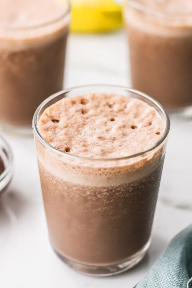 What Are the Best Keto Shakes and Smoothies? - Genius Gourmet Inc