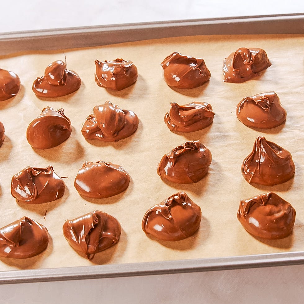 nutella stuffed cookies stills