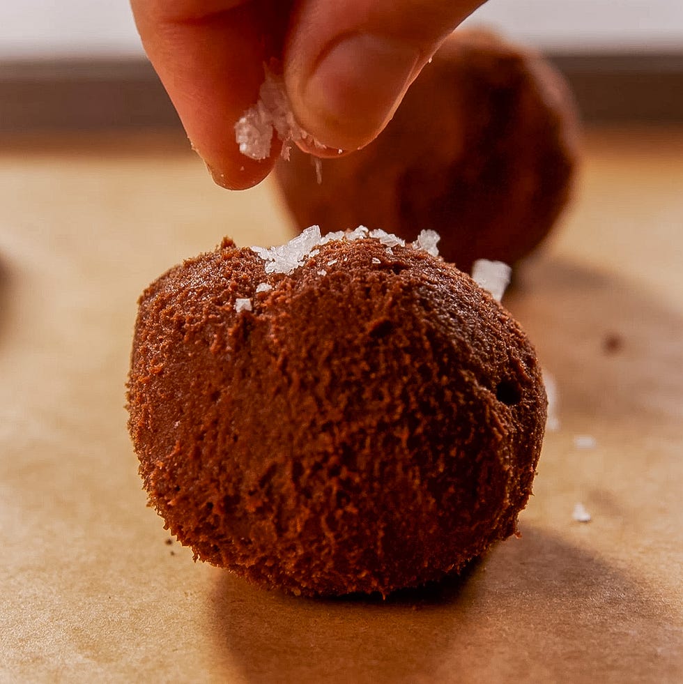 nutella stuffed cookies stills