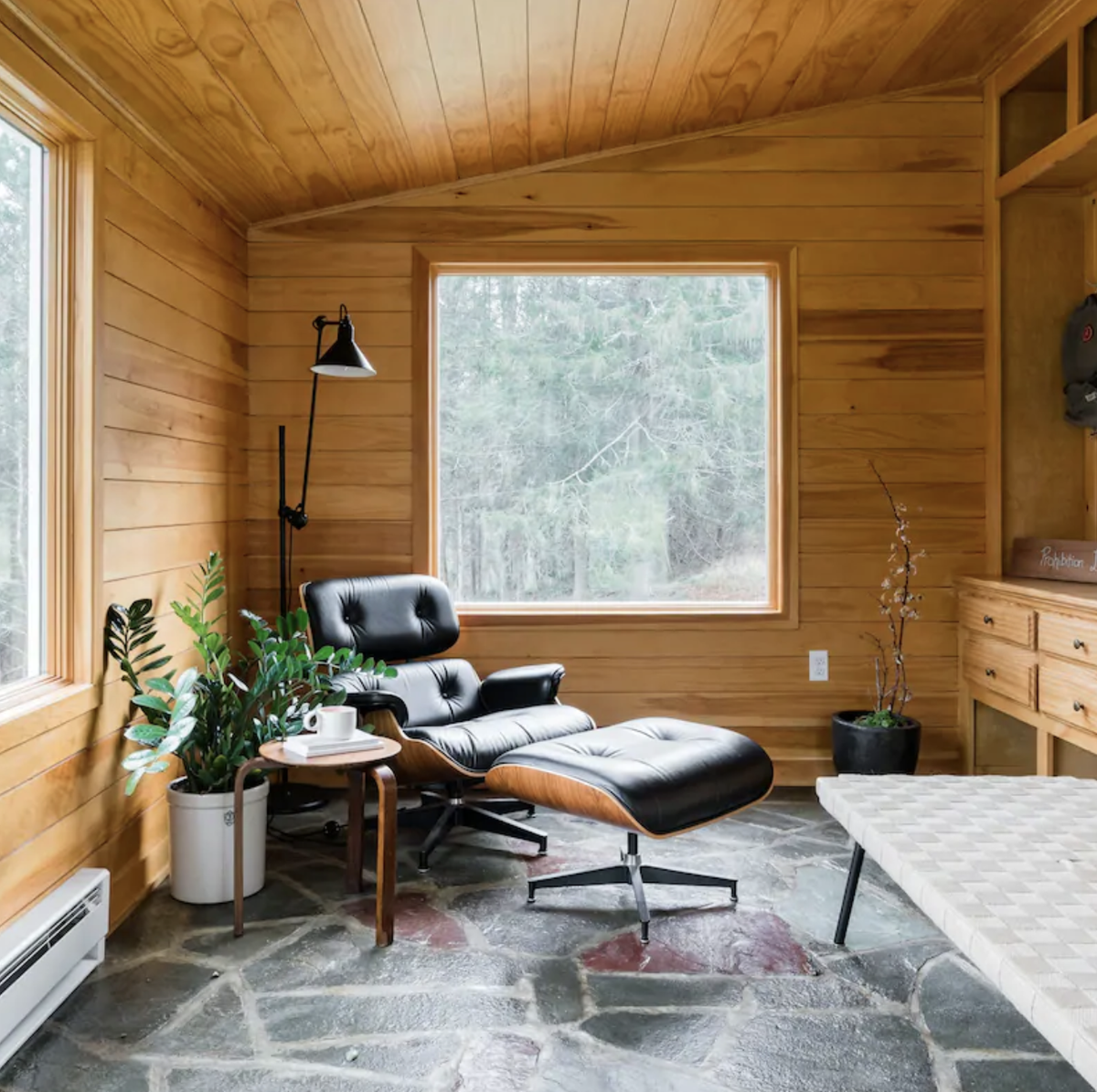 32 Amazing Examples of Cabin Decor  Cabin interior design, Log cabin decor,  Log cabin interior