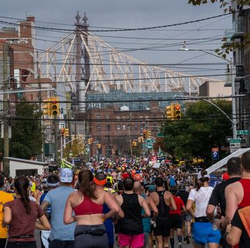 a large crowd of runners during the 2022 new york city marathon