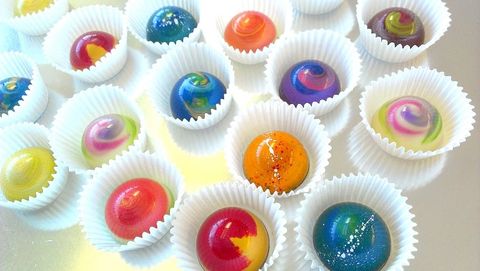 Food, Food coloring, Cuisine, Dessert, Baking, Cupcake, Dish, Baked goods, Baking cup, Muffin, 