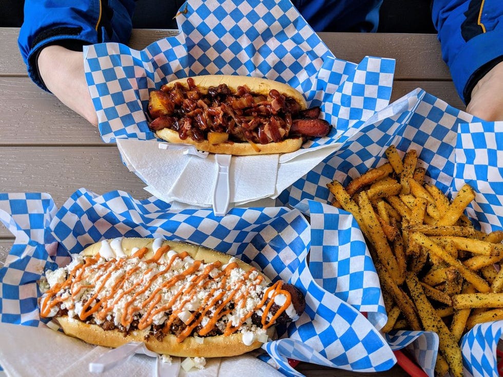 Dish, Food, Cuisine, Fast food, Ingredient, Junk food, Sloppy joe, Produce, Chili dog, Baked beans, 