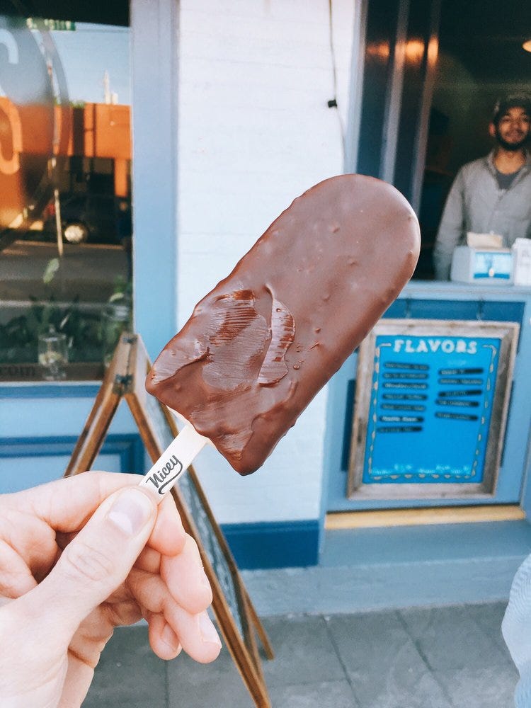 Frozen dessert, Food, Flesh, Ice cream, Ice cream bar, Hand, American food, Cuisine, 