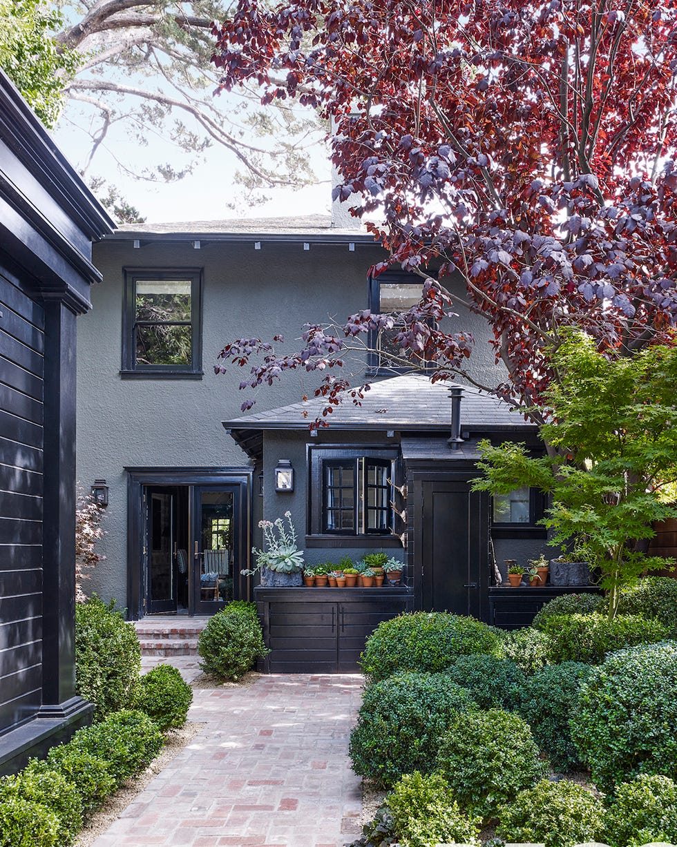 Home, Property, House, Residential area, Real estate, Building, Tree, Neighbourhood, Architecture, Spring, home, property, house, residential area, real estate, building, tree, neighbourhood, architecture, spring,