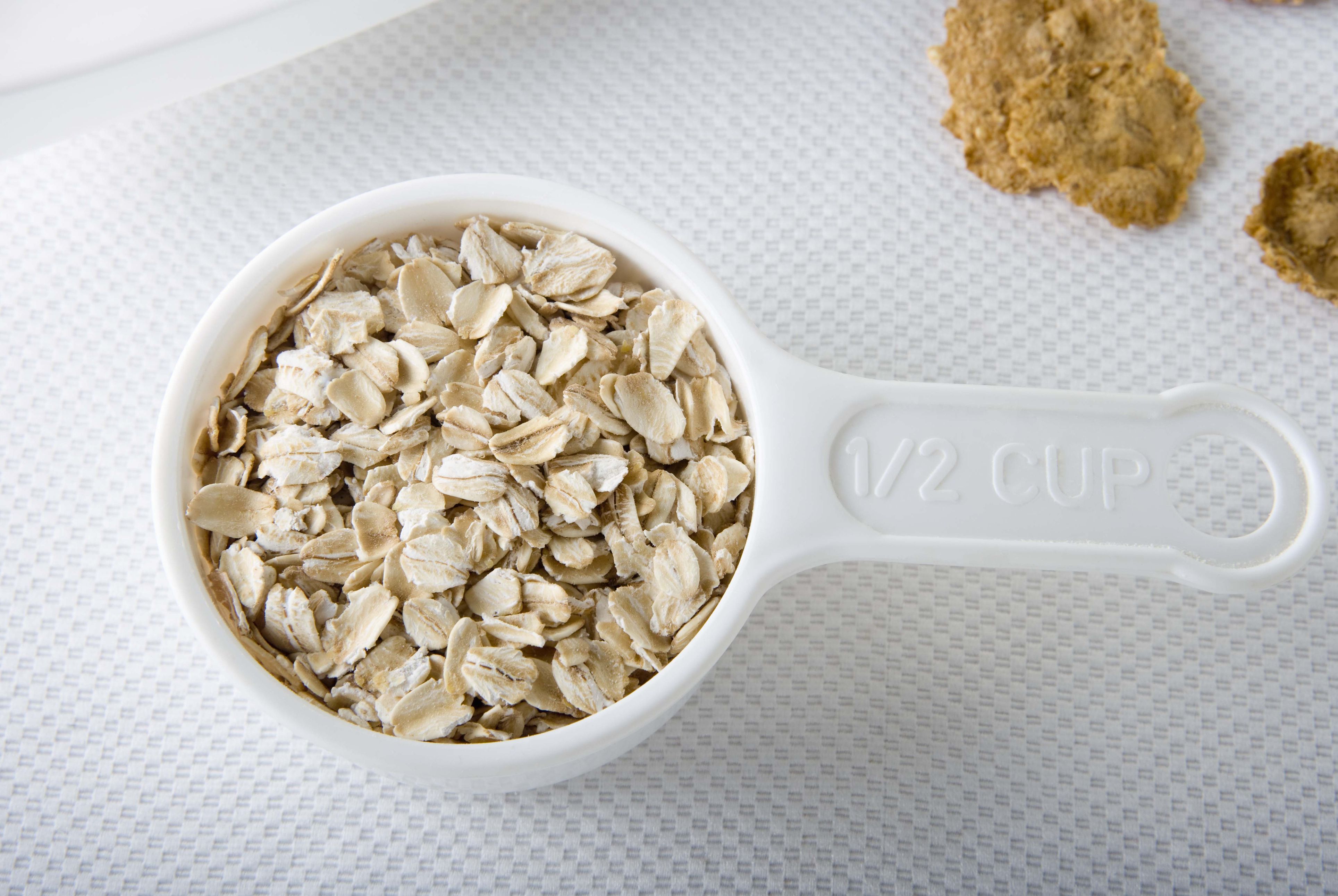 How Many Calories Are in Your Morning Bowl of Oatmeal?