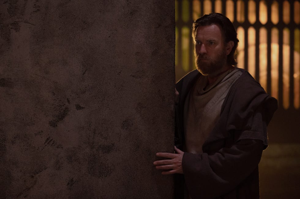 obi wan kenobi ewan mcgregor in lucasfilm's obi wan kenobi, exclusively on disney © 2022 lucasfilm ltd  ™ all rights reserved