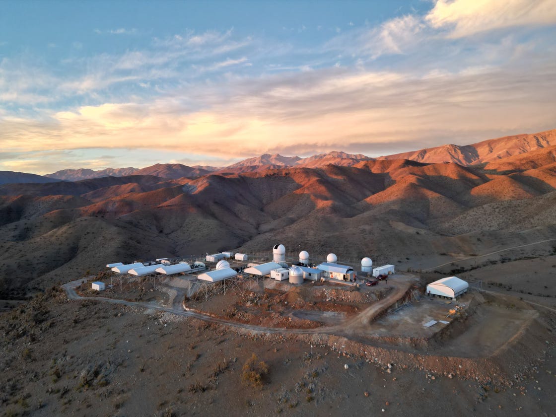 el sauce observatorium in río hurtado, chili