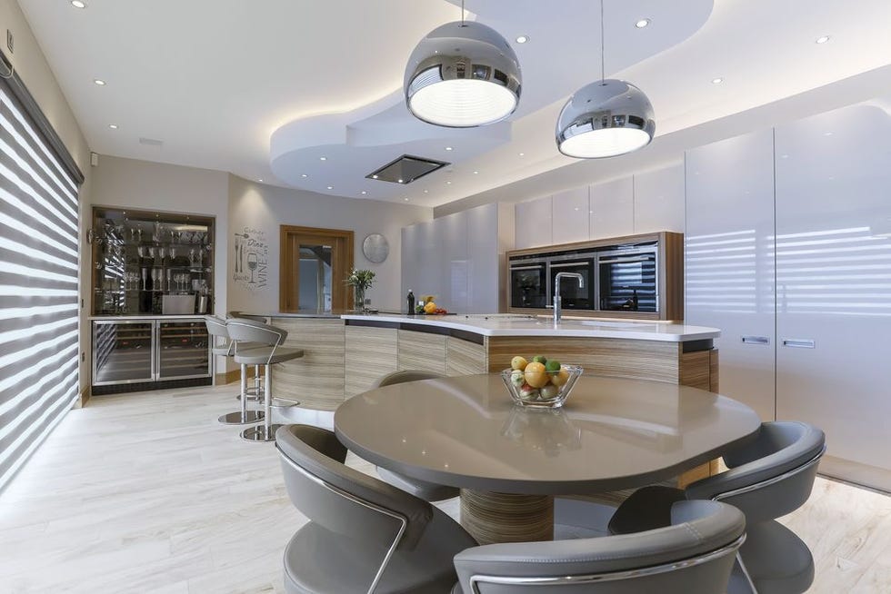 bespoke kitchen with gloss cabinets