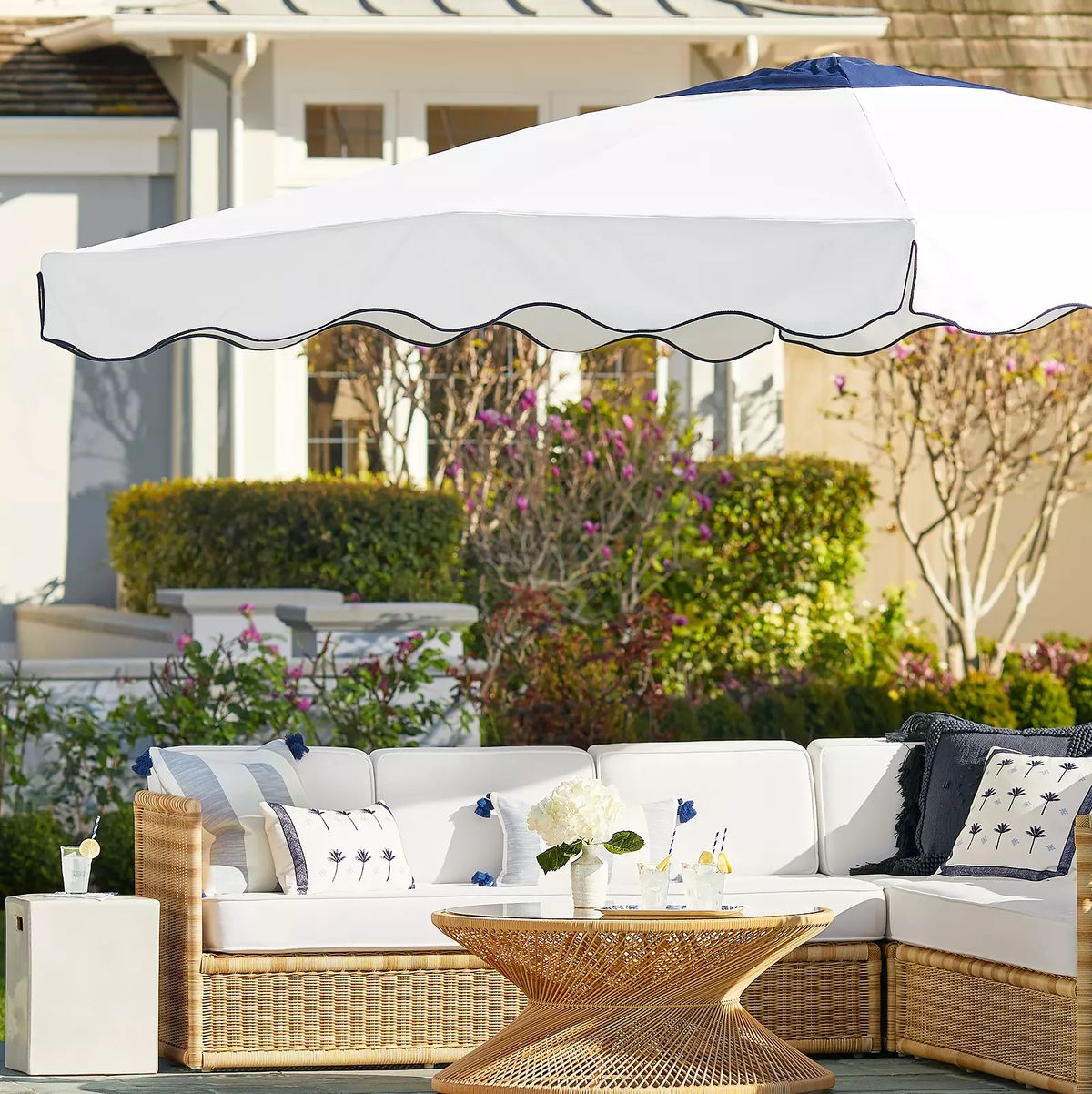 Premium Metal Garden & Outdoor Furniture Sets - Buy Online