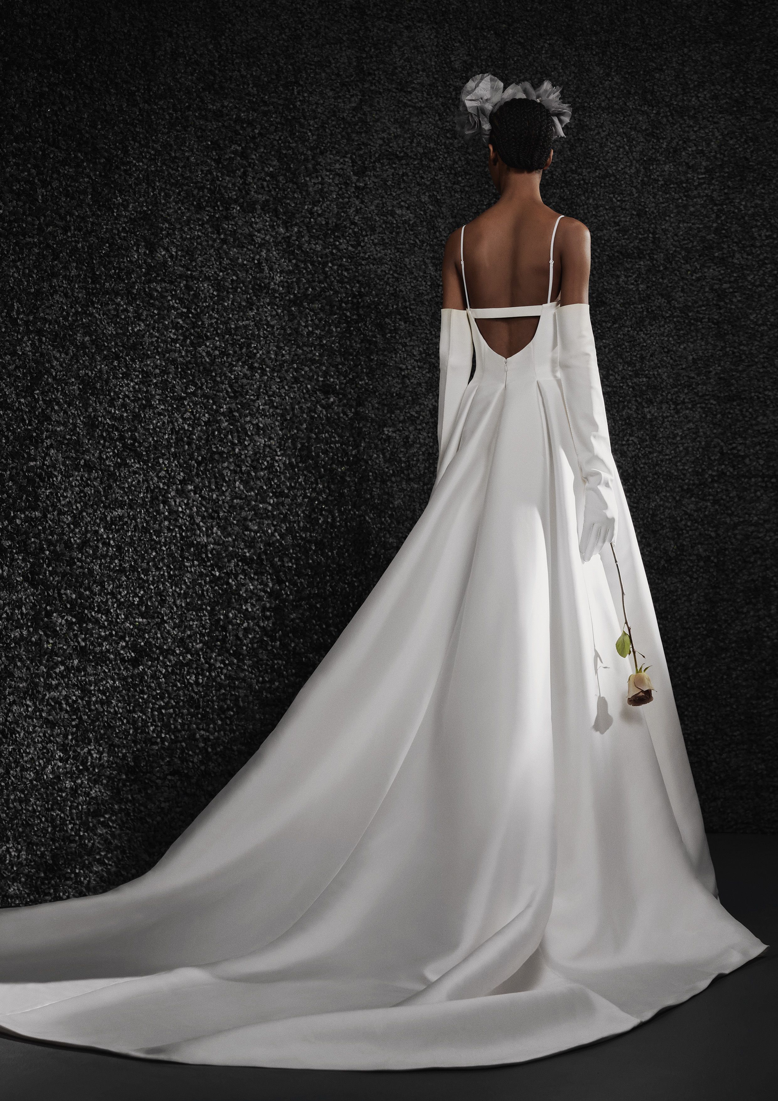 VERA WANG'S MOST EMPOWERING COLLECTION! – INTERVIEW - Perfect Wedding  Magazine