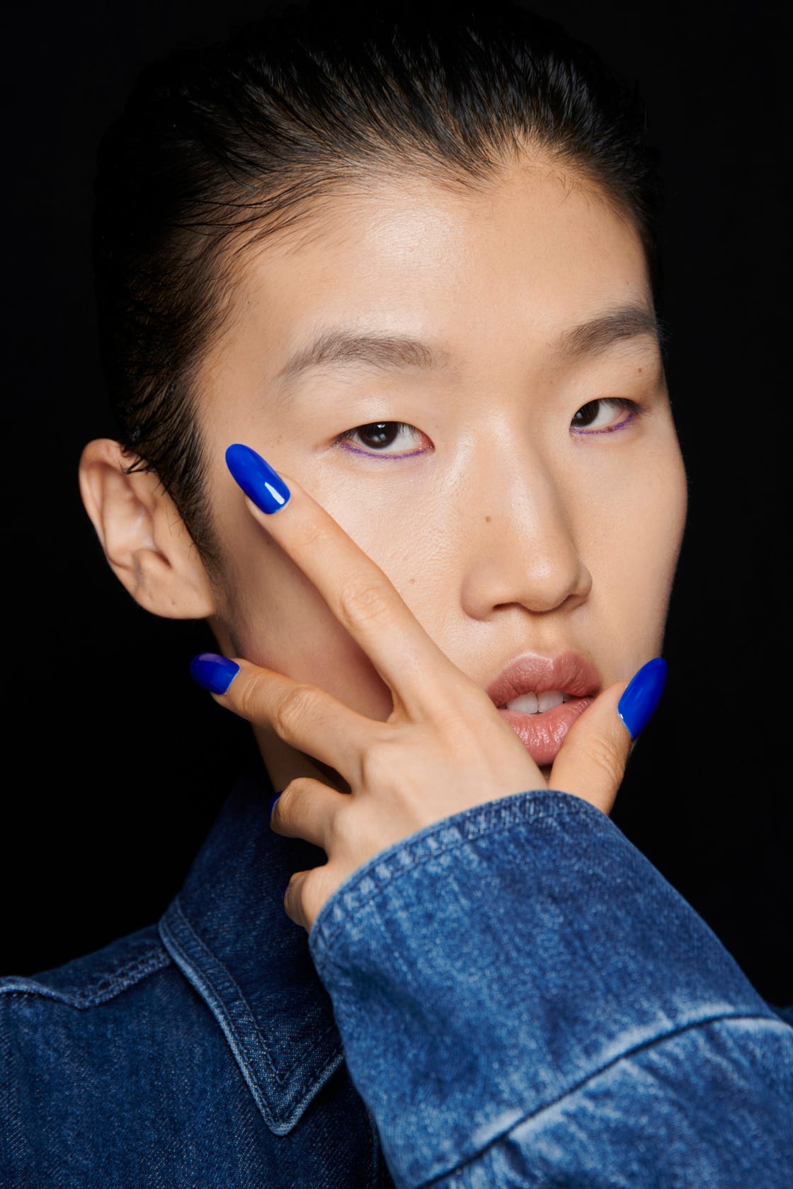 off white presentation with russian manicure