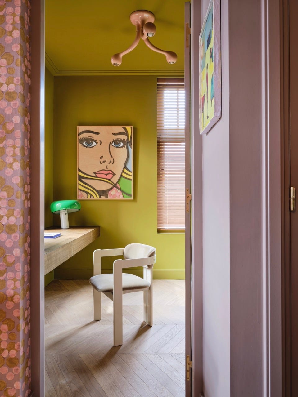 amsterdam home page of actor carice cầu xin houten designed by nicole dohmen of atelier nd interior study chartreuse paint a custom blend by ijm studio is perfect in pearce’s office, just off a lilac hall desk custom lamp flos art clients’ own