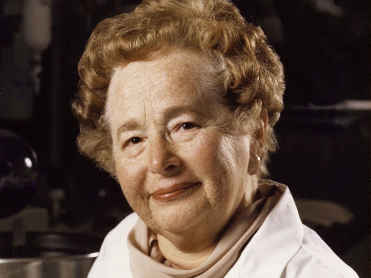 De in 1918 in Manhattan geboren Gertrude Elion ontwikkelde het medicijn aciclovir een krachtige remmer van herpesvirussen met een opmerkelijk lage toxiciteit Het middel werd in 1978 door haar team gepresenteerd