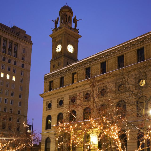 usa, ohio, canton, courthouse building in winter, dusk